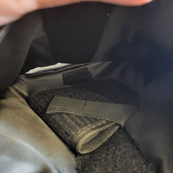 Roma Leather Concealment Purse - Picture 10 of 16